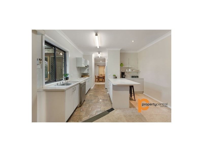 2 Warwick Close, Blaxland NSW 2774