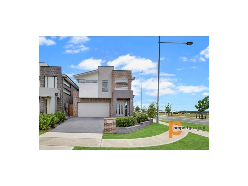 1 Gunyah Drive, Glenmore Park NSW 2745
