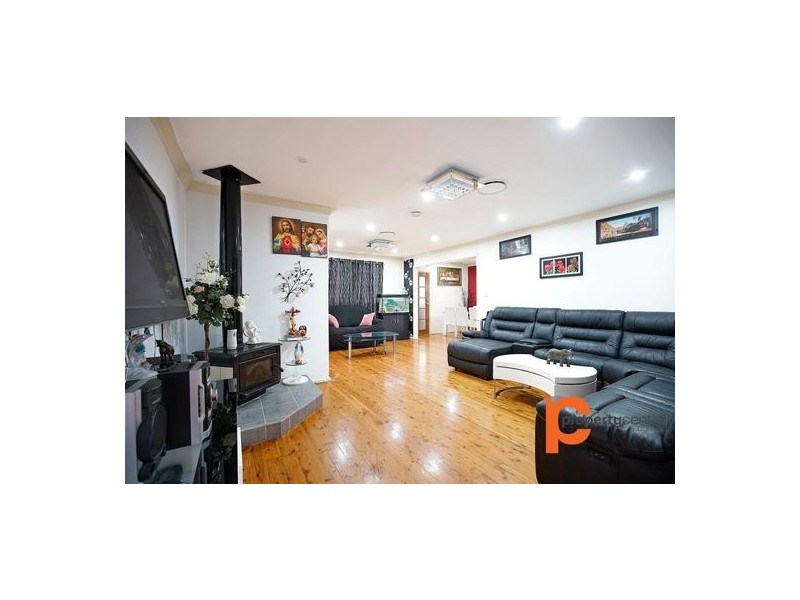 67 Bringelly Road, Kingswood NSW 2747