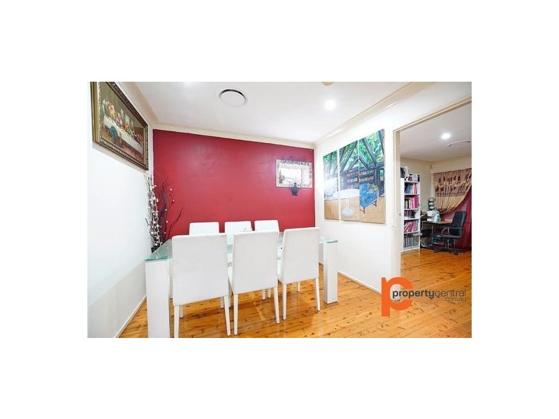 67 Bringelly Road, Kingswood NSW 2747