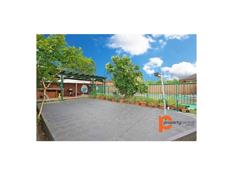 67 Bringelly Road, Kingswood NSW 2747