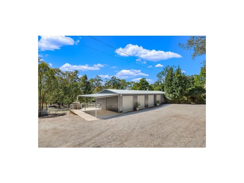 2580 Silverdale Road, Wallacia NSW 2745