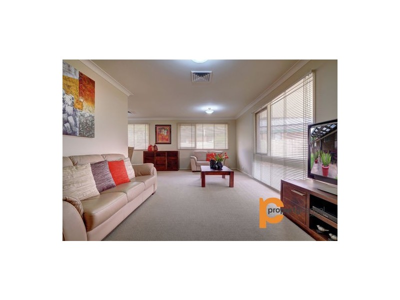 2 Teme Place, Jamisontown NSW 2750