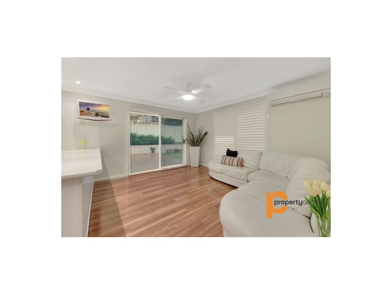 12 Lofty Place, Cranebrook NSW 2749