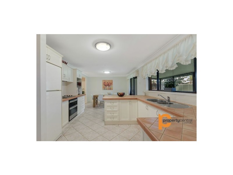 13 Elder Place, Werrington County NSW 2747