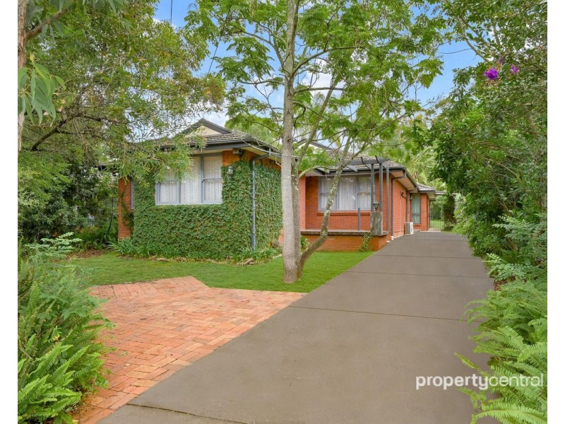 8 Lagoon Drive, Glenbrook NSW 2773