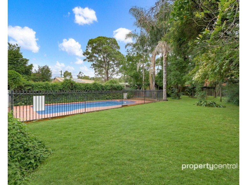 8 Lagoon Drive, Glenbrook NSW 2773