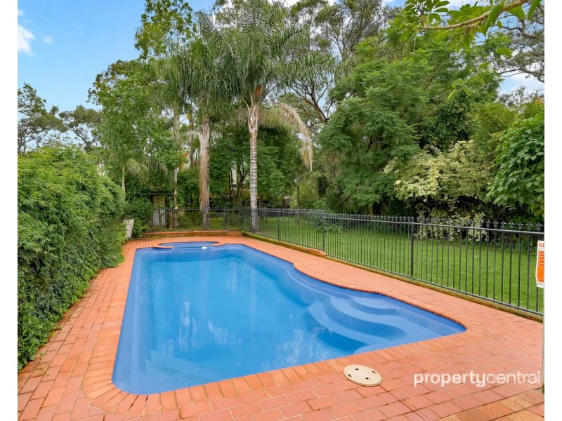 8 Lagoon Drive, Glenbrook NSW 2773