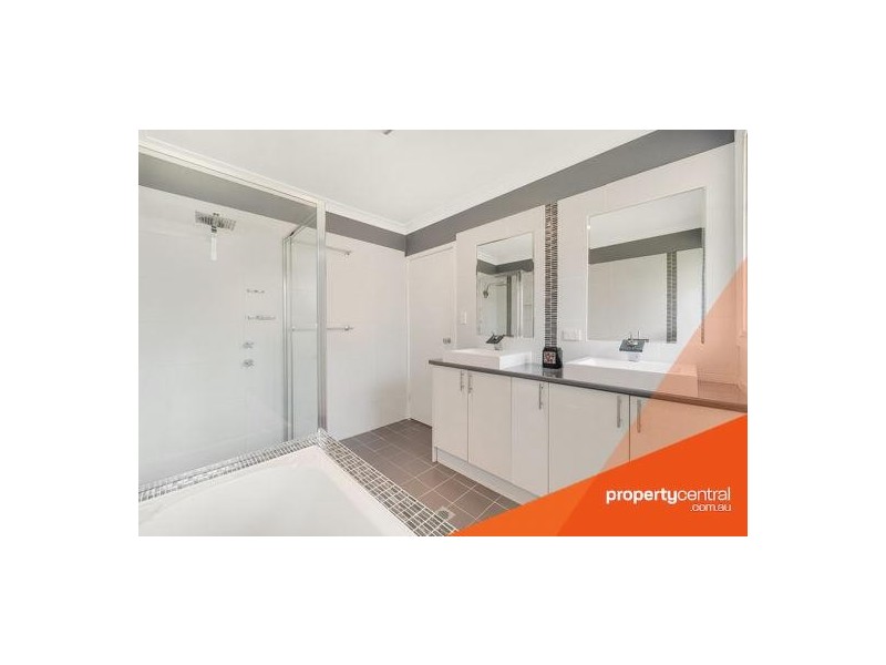 35 Banool Avenue, South Penrith NSW 2750