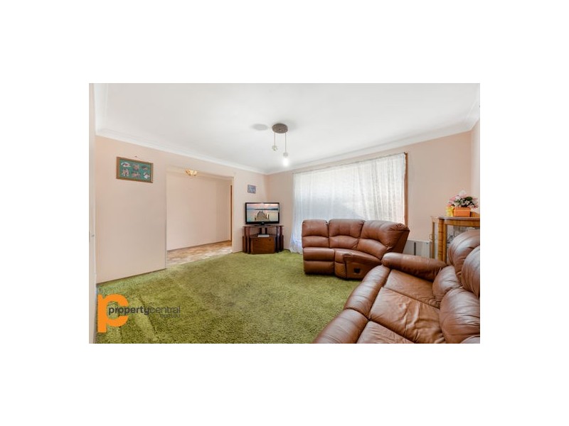 21 Gandell Crescent, South Penrith NSW 2750