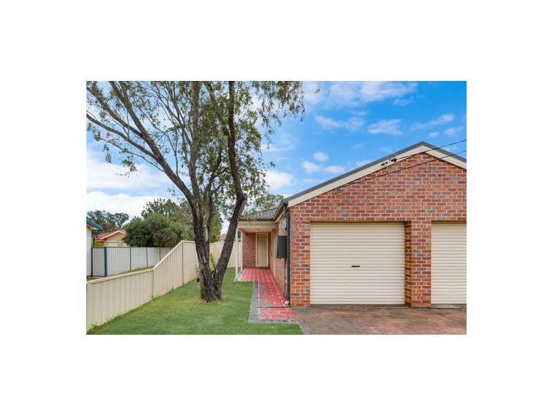 1/77 Jamison Road, Kingswood NSW 2747