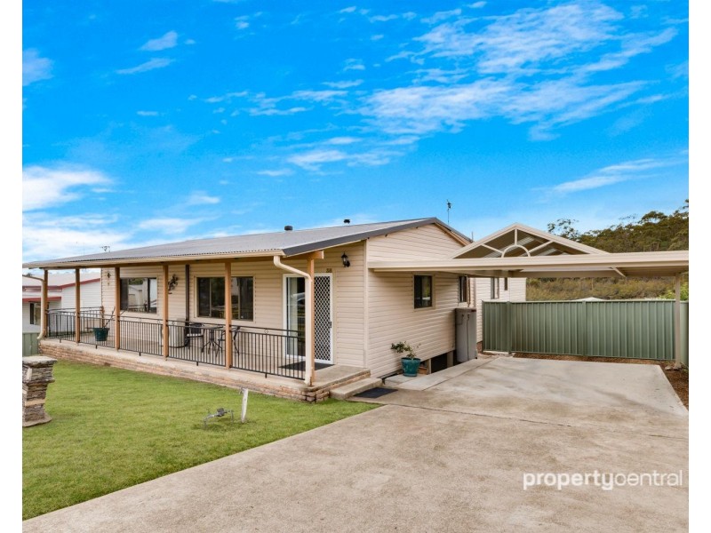 38 First Street, Warragamba NSW 2752