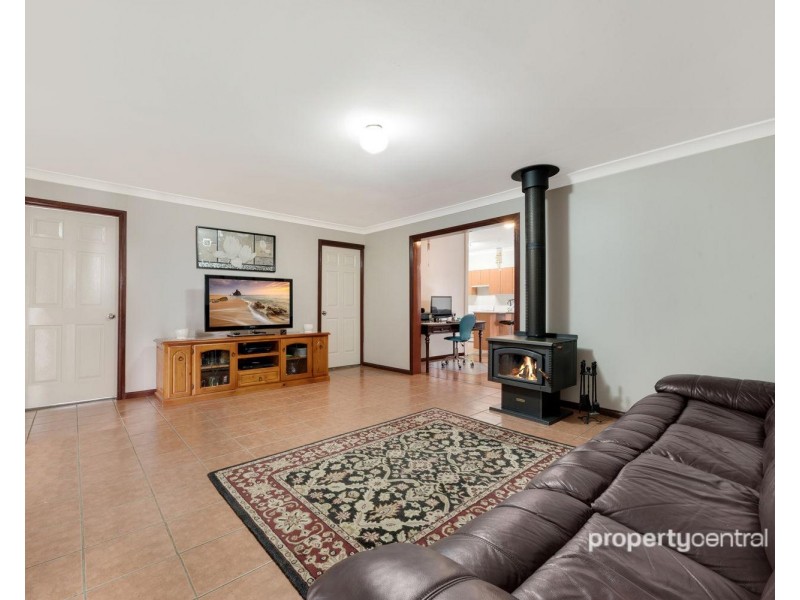38 First Street, Warragamba NSW 2752