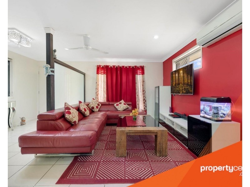 10 Glenmore Ridge Drive, Glenmore Park NSW 2745