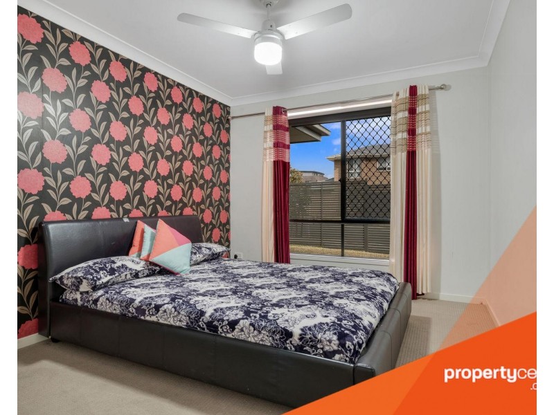 10 Glenmore Ridge Drive, Glenmore Park NSW 2745