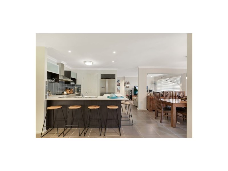 19 Lakeview Drive, Cranebrook NSW 2749
