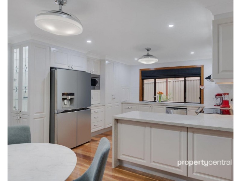 12 Titania Place, Cranebrook NSW 2749