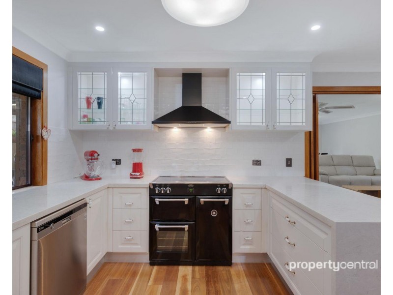 12 Titania Place, Cranebrook NSW 2749