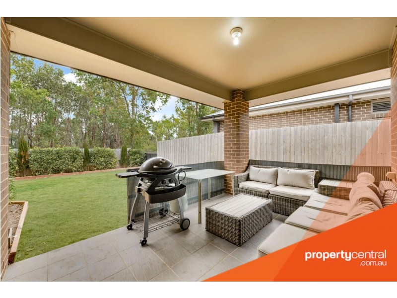 11 Shellbourne Place, Cranebrook NSW 2749