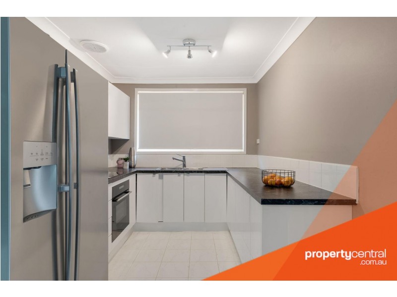 1/18a Pearra Way, Claremont Meadows NSW 2747