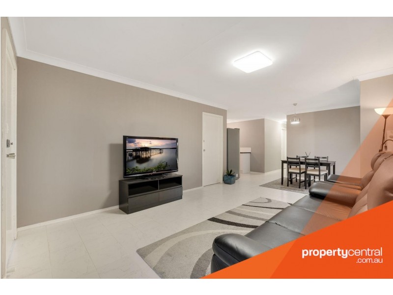 1/18a Pearra Way, Claremont Meadows NSW 2747