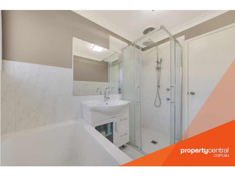 1/18a Pearra Way, Claremont Meadows NSW 2747