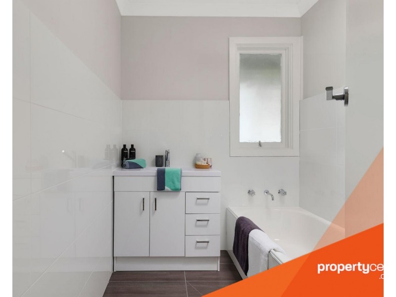 16 Berridale Avenue, South Penrith NSW 2750