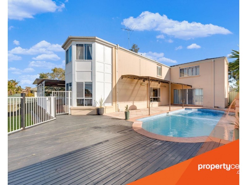 14 Glengarry Drive, Glenmore Park NSW 2745