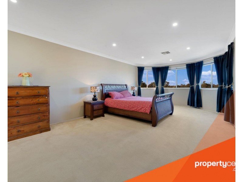 14 Glengarry Drive, Glenmore Park NSW 2745