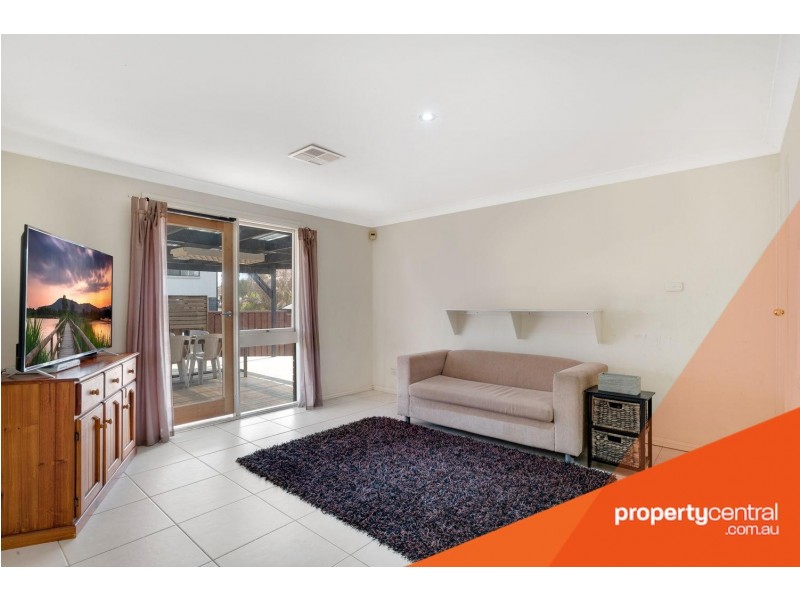 6 Bunce Place, Werrington County NSW 2747