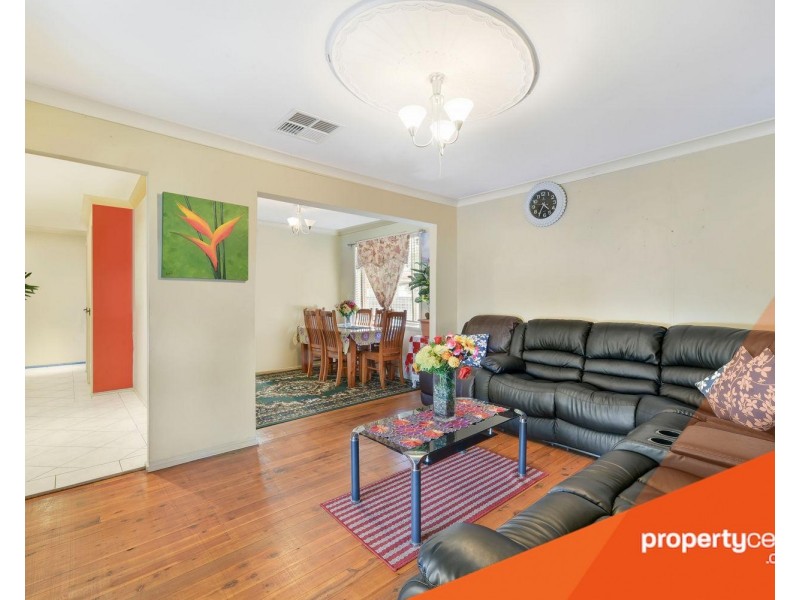 86 Hume Crescent, Werrington County NSW 2747