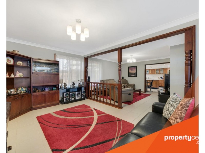 2 Loxwood Avenue, Cambridge Park NSW 2747