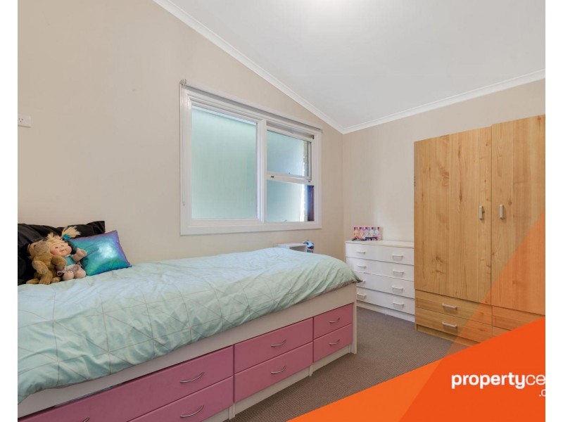 8 Opal Close, South Penrith NSW 2750