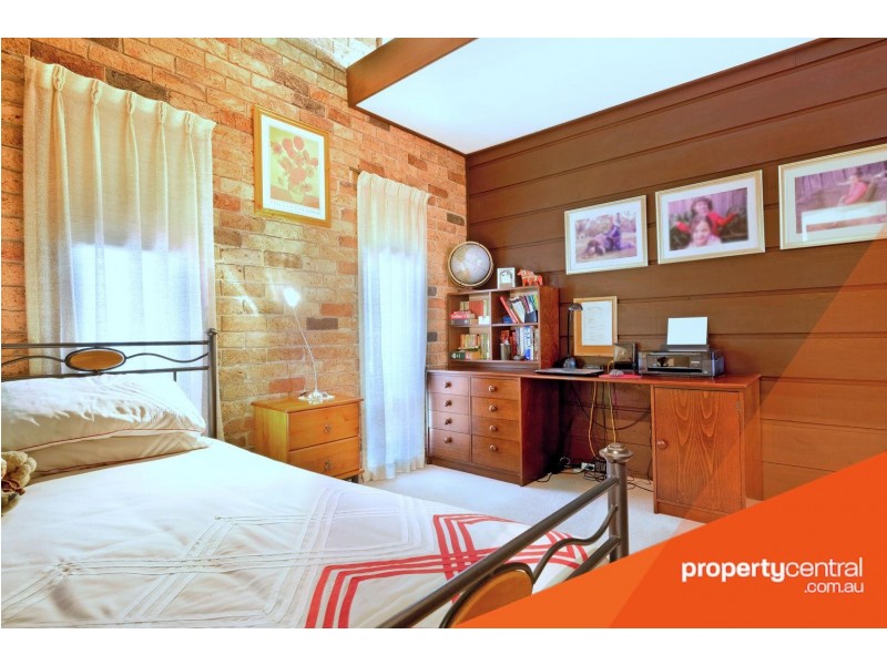 5 Hunt Place, Werrington County NSW 2747