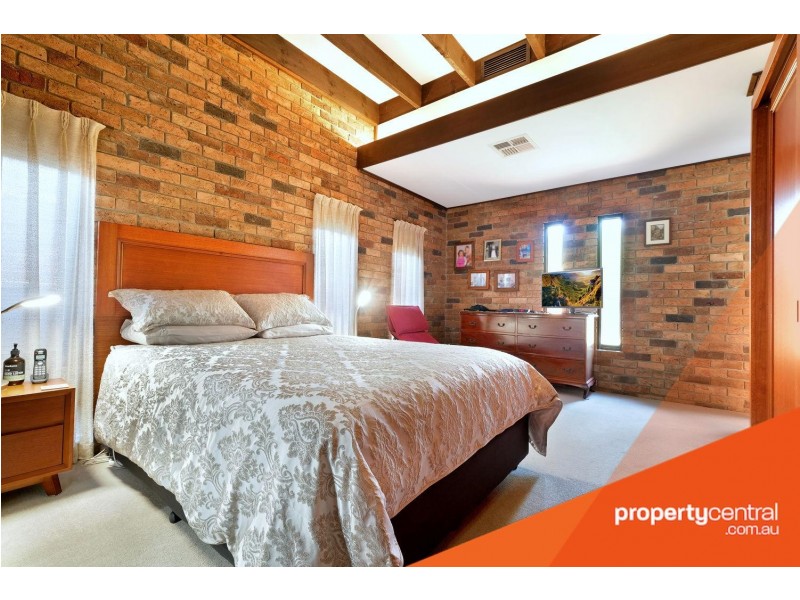5 Hunt Place, Werrington County NSW 2747