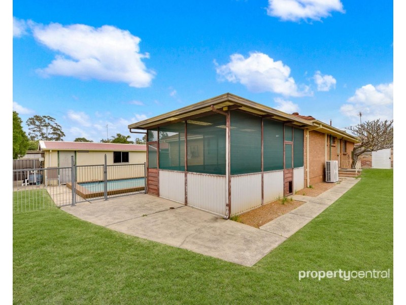 11 Jordon Street, Cambridge Park NSW 2747