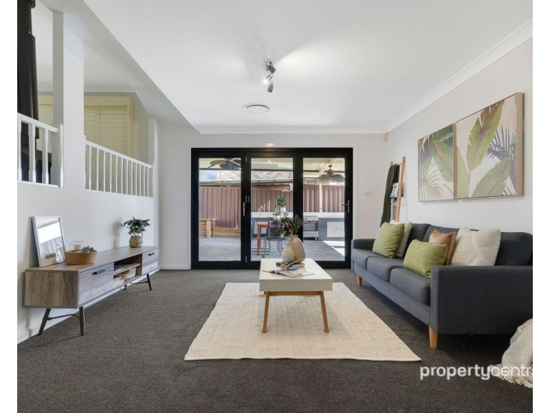 17 Stoke Crescent, South Penrith NSW 2750