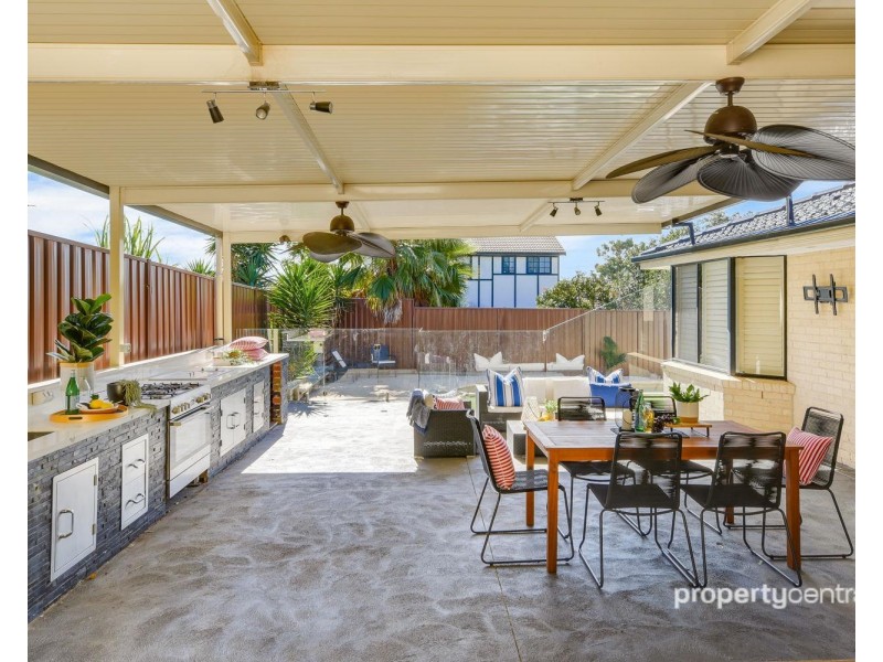 17 Stoke Crescent, South Penrith NSW 2750