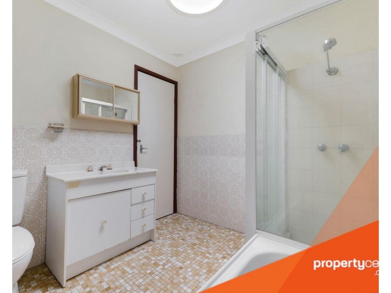 18. Balmoral Drive, Cambridge Park NSW 2747