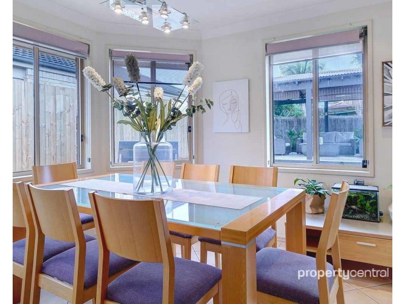 6 Woburn Place, Glenmore Park NSW 2745