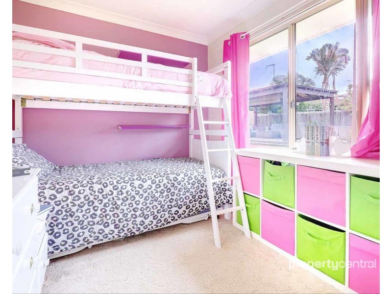 6 Woburn Place, Glenmore Park NSW 2745