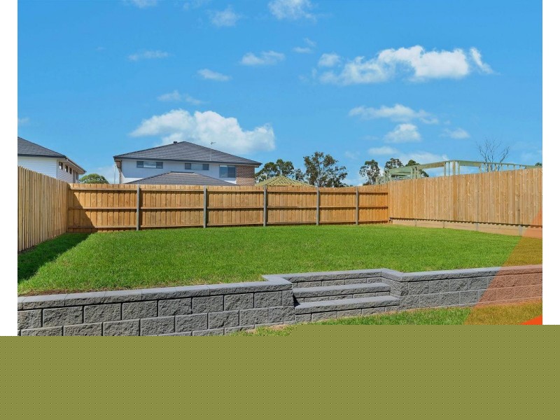 8 Lomandra Street, Claremont Meadows NSW 2747