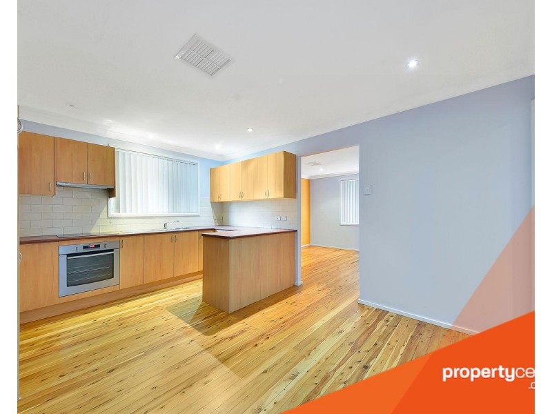 32 Antonia Crescent, Cranebrook NSW 2749