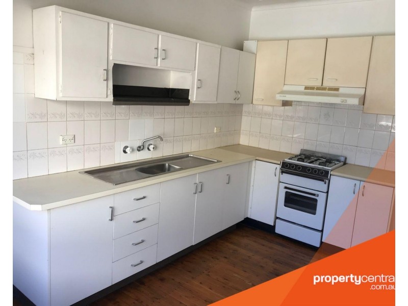 18 Derby Street, Penrith NSW 2750