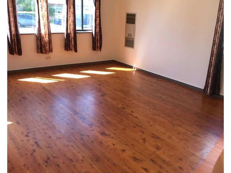 18 Derby Street, Penrith NSW 2750