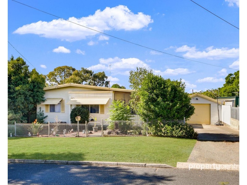 48 Third Street, Warragamba NSW 2752