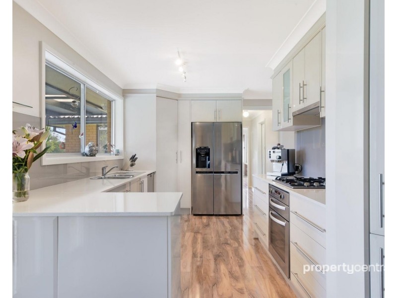 41 Thirteenth Street, Warragamba NSW 2752