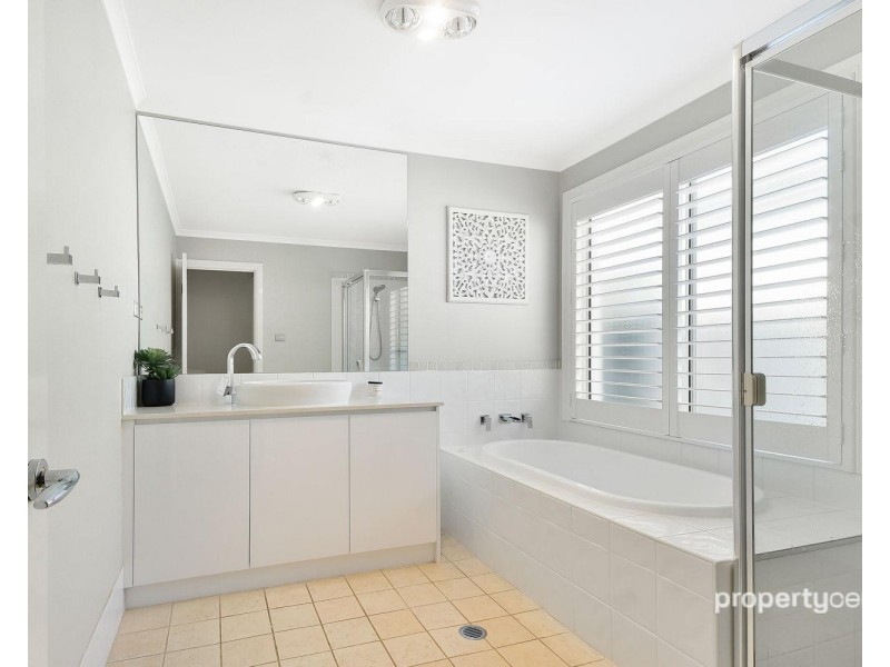 50 Waterford Way, Glenmore Park NSW 2745