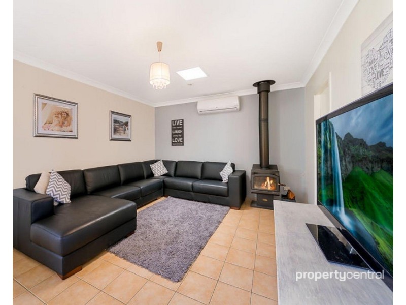 75 Greendale Road, Wallacia NSW 2745