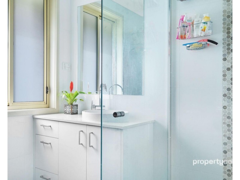 39 Nindi Crescent, Glenmore Park NSW 2745